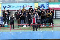 هواداران اراکی منتظر برد آلومینیوم(عکس)