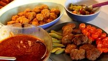 طرز تهیه یک غذای لذیذ کم خرج اما پر فایده