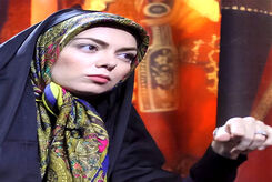 آخرین سفره هفت سین آزاده نامداری، مجری پرانرژی و جوان ایرانی/ چقدر ساده و شیک چیده بود+عکس