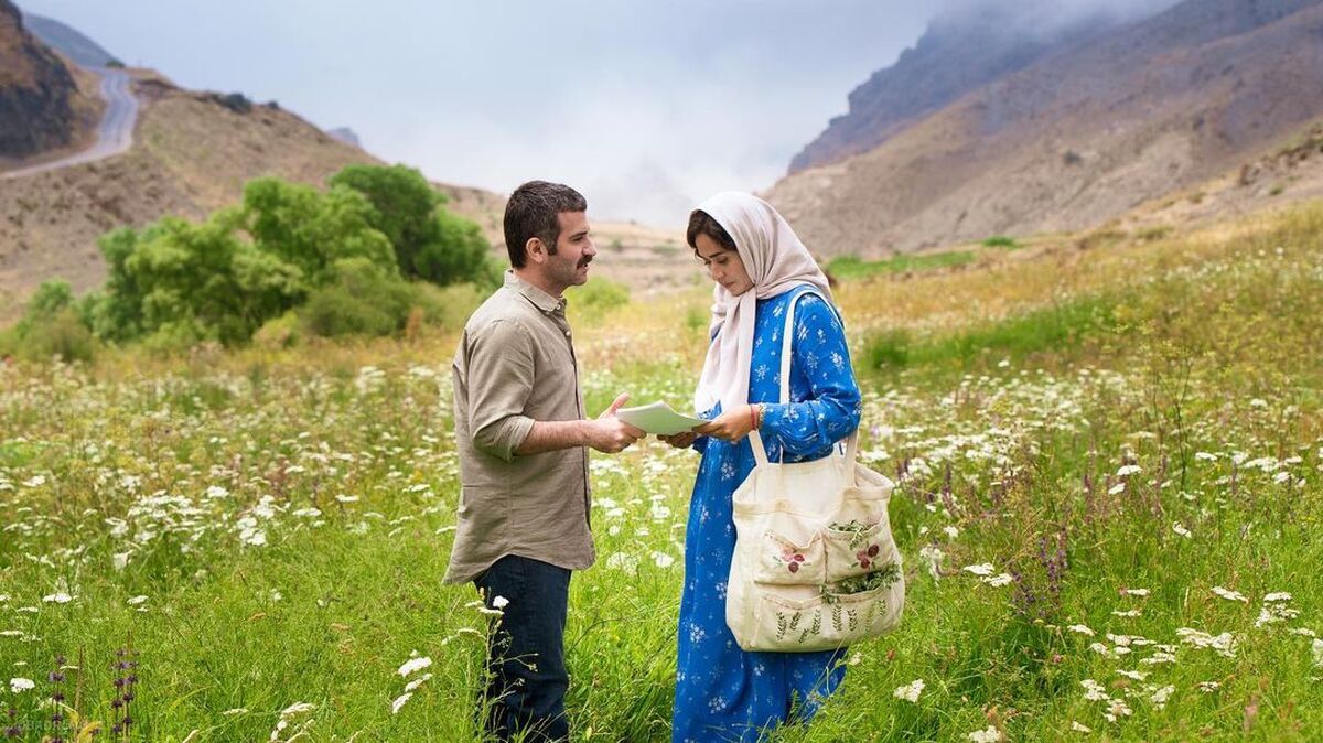 عکس جنجالی عاشقانه پریناز ایزدیار و هوتن شکیبا+عکس