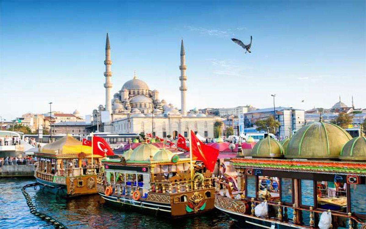 پرطرفدار و ارزان ، تور استانبول سلام پرواز


