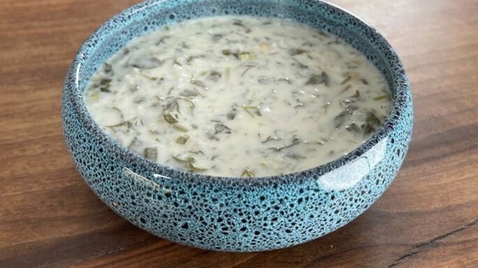 آش ماست را با روش خوشمزه ترک‌ها درست کنید و لذت ببرید