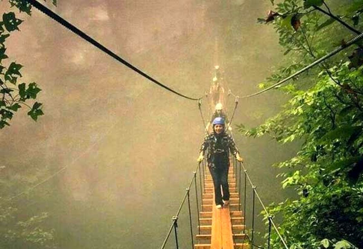 جاهای دیدنی نمک آبرود؛ پل معلق نمک آبرود
