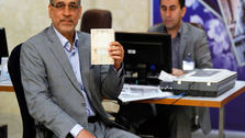 یک وزیر دیگر احمدی‌نژاد اعلام کاندیداتوری کرد