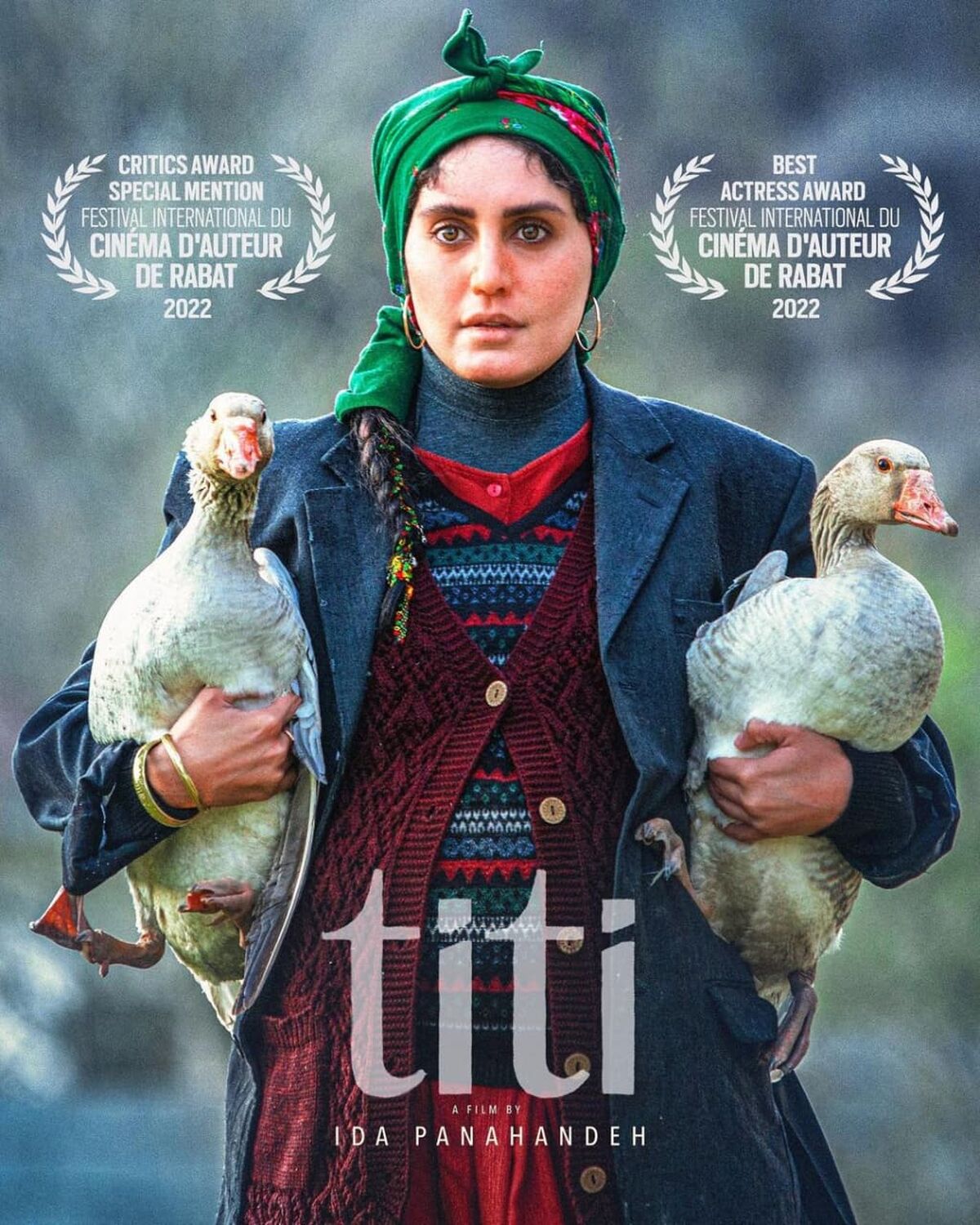الناز شاکردوست از خواهر و برادر خود رونمایی کرد + فیلم
