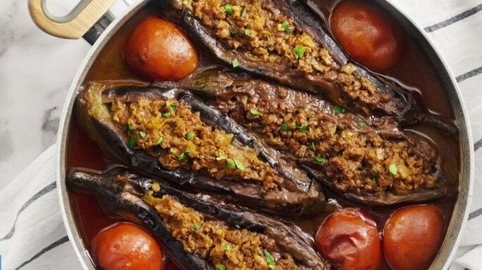 بادمجان شکم‌پر را با این روش خوشمزه درست کنید