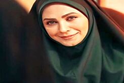 کافه‌گردی لعیا زنگنه با چهره جدید + عکس