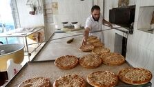  شیوه توزیع نان یارانه‌ای چگونه است؟/قیمت نان گران می شود
