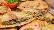 این ساندویچ عربی خوشمزه را به راحتی در منزل درست کنید