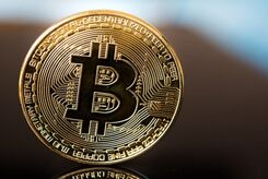 بیت‌ کوین در انتظار سقوط بیشتر | بازار ارز دیجیتال در شرایط بحرانی