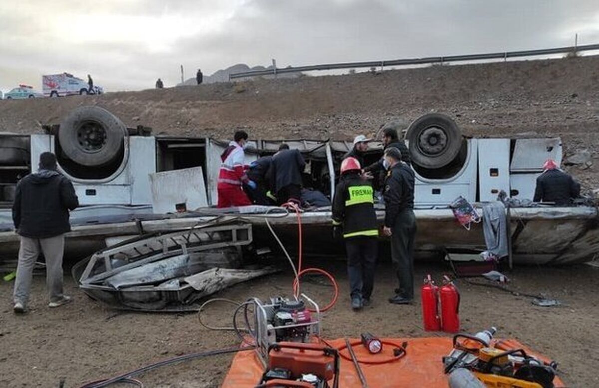 حادثه تلخ با واژگونی اتوبوس