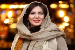 لیلا بلوکات با جلف بازی اش، سام درخشانی را تنها نگذاشت / جلف بازی لیلا بلوکات با گربه اش در شب سال نو