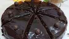 طرز تهیه کیک خیس شکلاتی مرحله به مرحله
