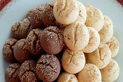 طرز تهیه شیرینی نان قندی قزوین