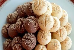 طرز تهیه شیرینی نان قندی قزوین
