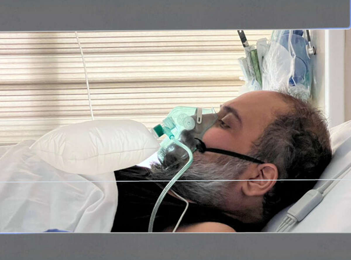 رضا داودنژاد تحت مراقبت در بیمارستان