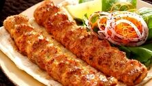 (ویدئو) طرز تهیه کباب کوبیده مرغ به سبک ترکیه‌ای