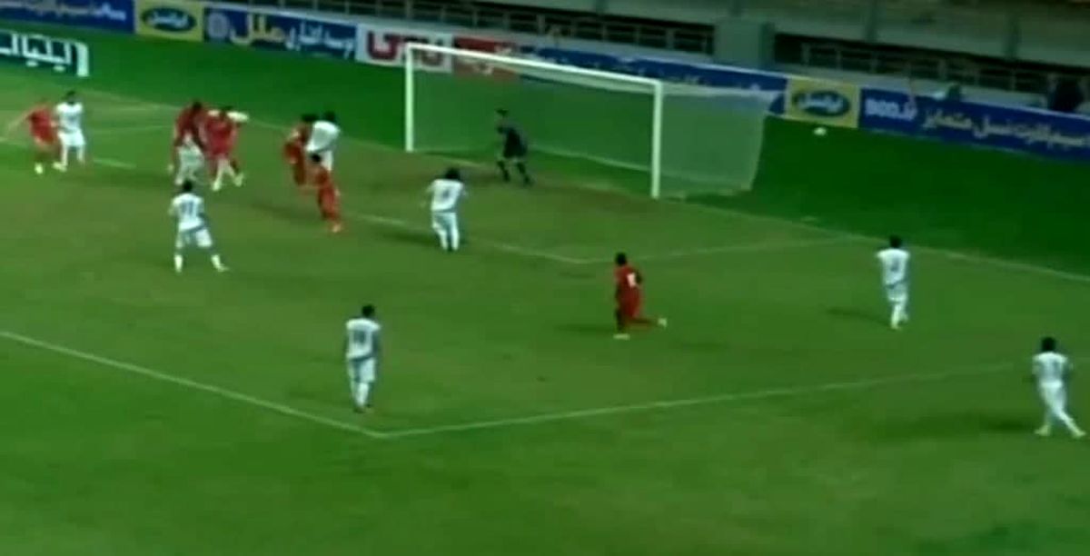 افسوس حسینی در اولین گل برای فولاد(عکس)