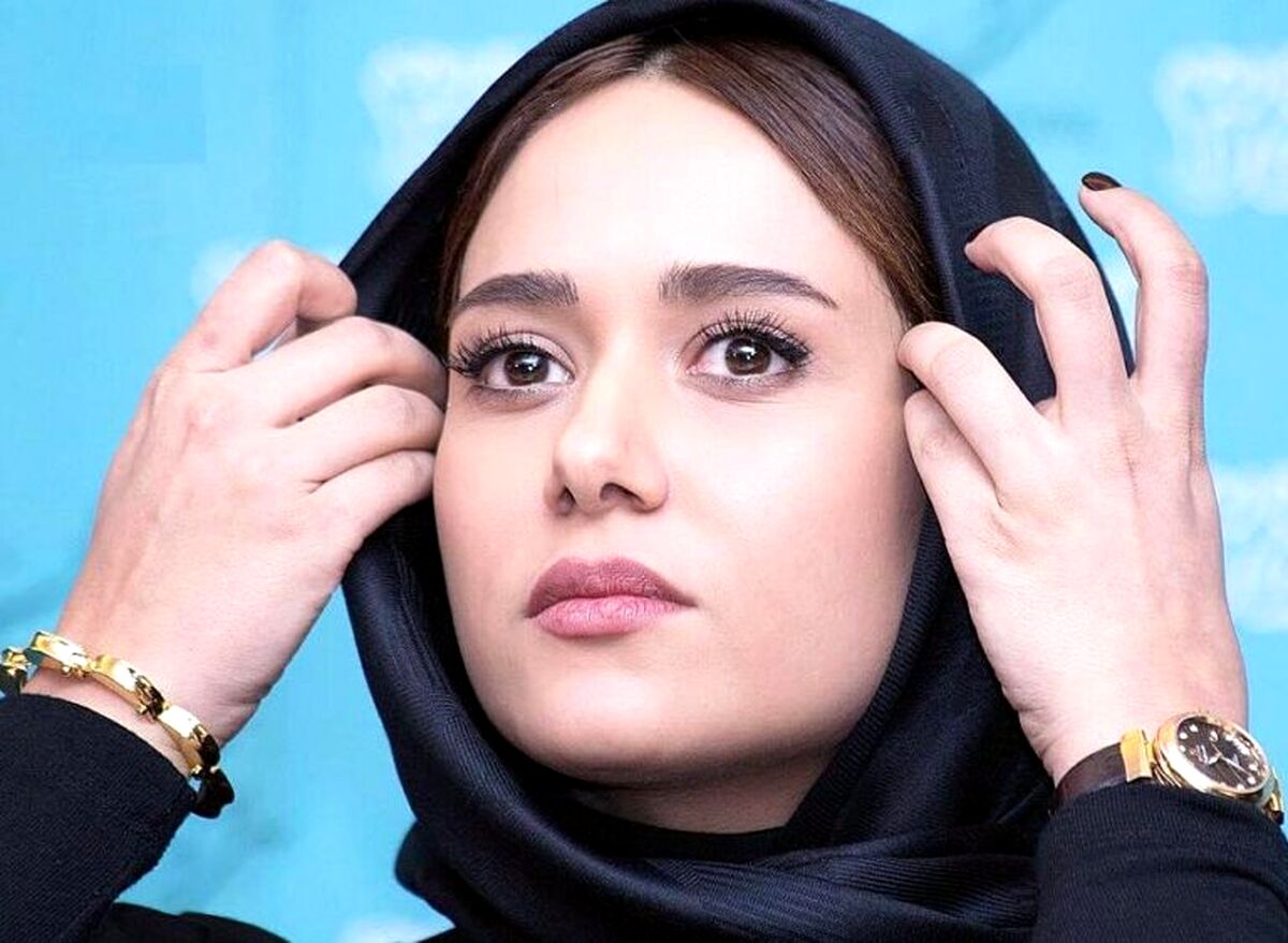 اشک های پریناز ایزد یار و دردودلش با اقای مجری + ویدئو