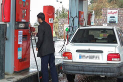 هشدار؛ بنزین هست اما فرصت‌طلبان بنزین‌ را چند برابر قیمت می‌فروشند!