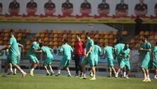 نکونام به شاگردان: برد را فراموش کنید
