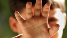 پدر بی رحمی که دست فرزنداش را قطع کرد و فروخت!+عکس و جزئیات دلخراش
