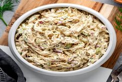 طرز تهیه سالاد مرغ و کلم برگ؛ یک سالاد خوشمزه بهاری