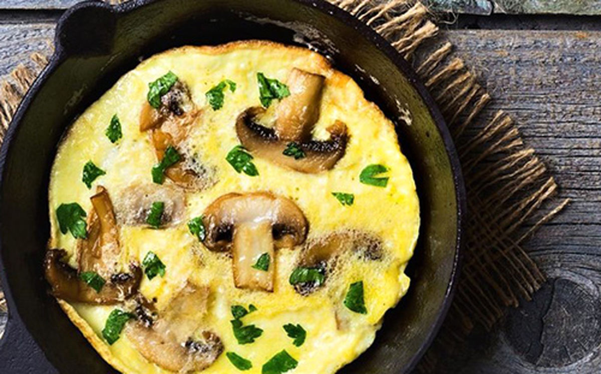 طرز تهیه املت قارچ با پنیر افطاری سریع و ساده