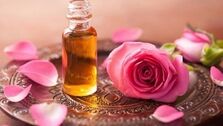 استشمام عطر خوش گلاب برای روزه‌داران مفید است