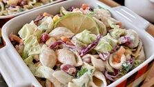 طرز تهیه سالاد پاستا و سبزیجات خوشمزه به روش خانگی