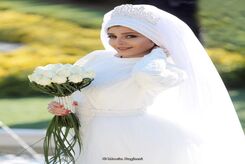 ساره بیات در لباس عروس + عکس