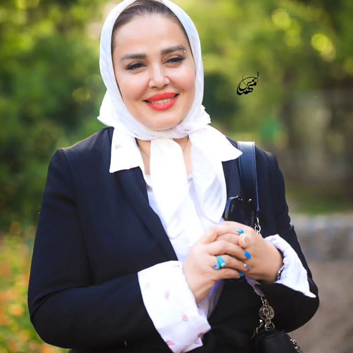 تیپ خاص و زیبای بهاره رهنما در فرودگاه + عکس