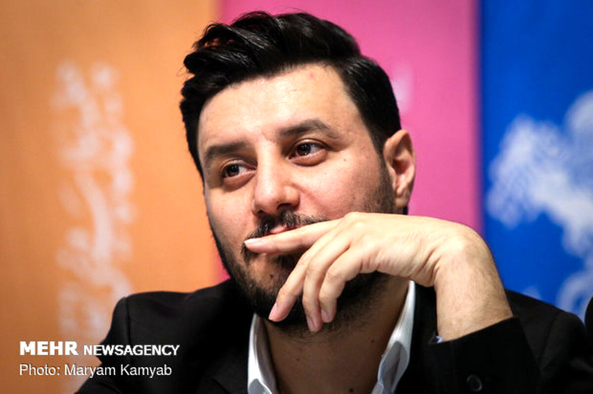 تماشاگران با جواد عزتی قهر کردند