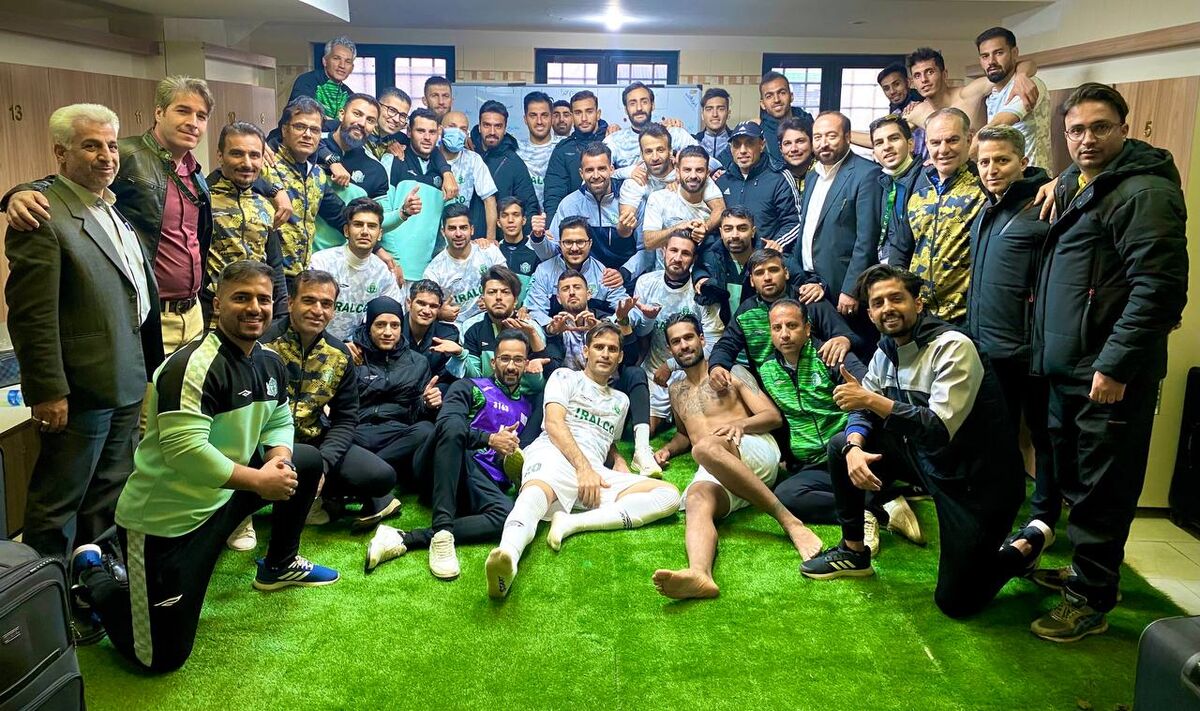 جشن ایرالکویی‌ها بعد از پنجمین برد فصل (عکس)